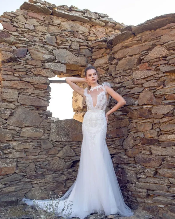 wedding-dress-model-3-4