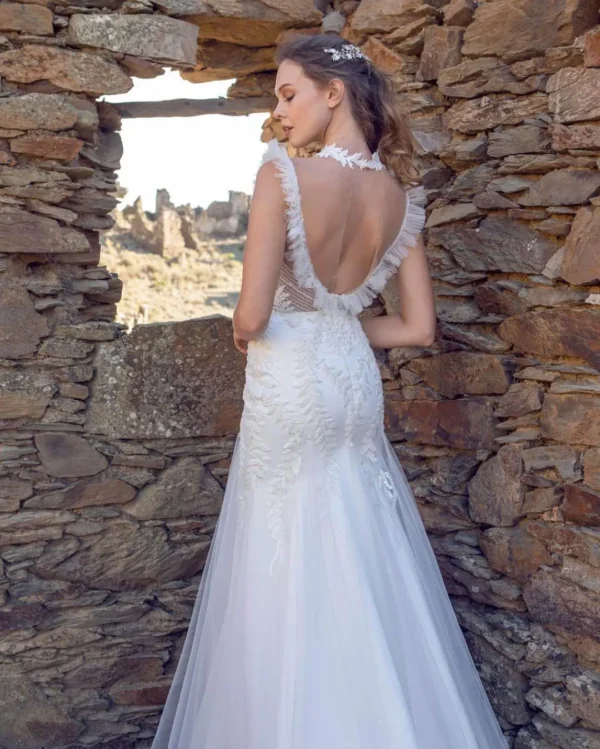 wedding-dress-model-3-5